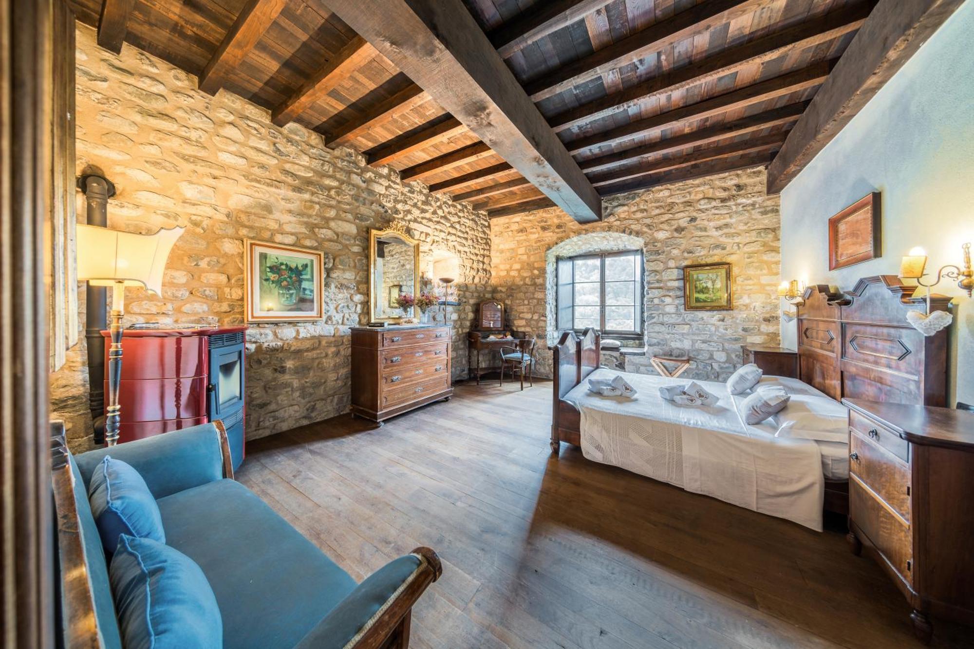 Tenuta Castel Dell'aquila Resort *